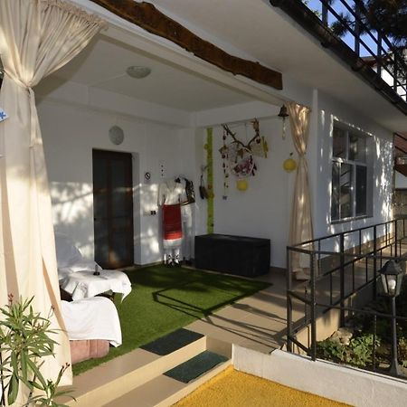 Vila Sheila Apartment Costinesti Luaran gambar