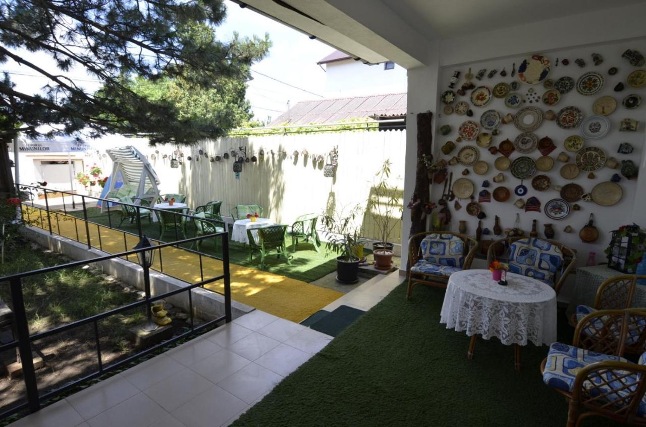 Vila Sheila Apartment Costinesti Luaran gambar